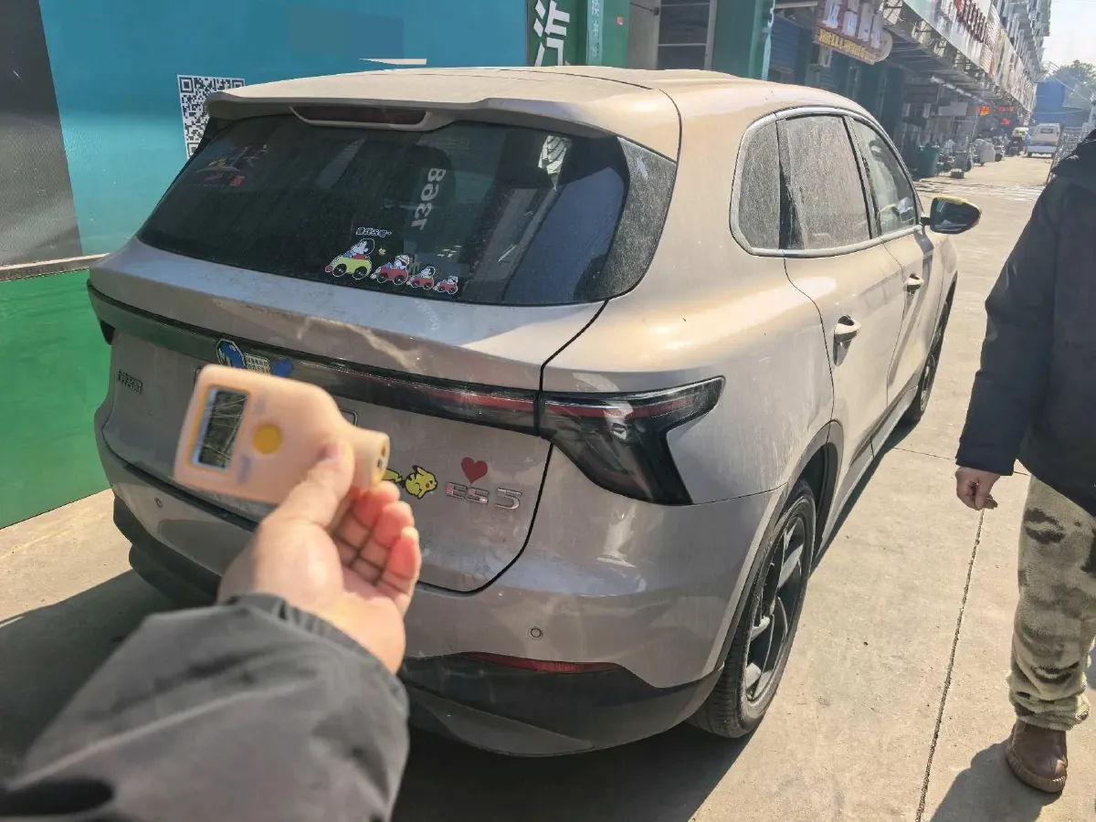 2025 MG MG ES5 BEV 49.1KWH,autocango,china used car exporter,china ev exporter,chinese used car exporter,chinese used ev exporter