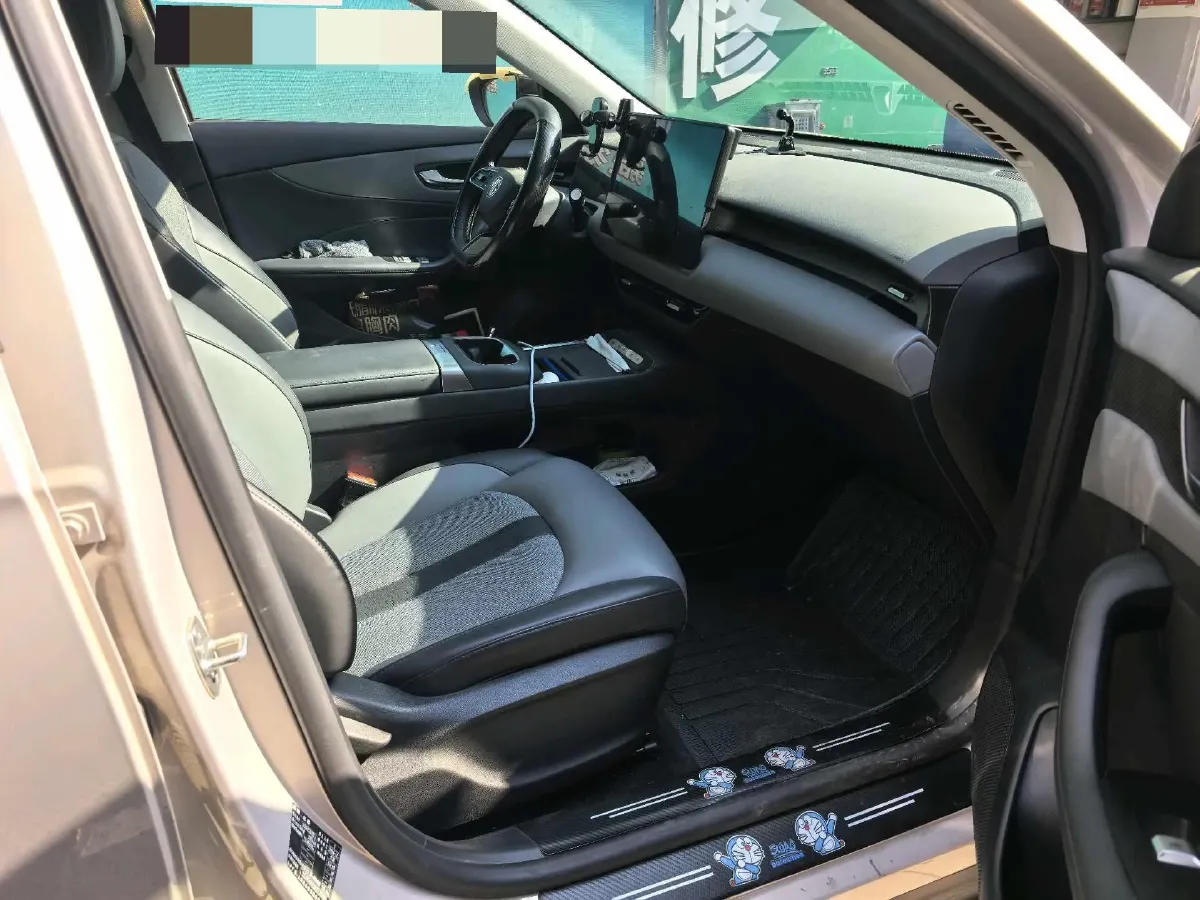 2025 MG MG ES5 BEV 49.1KWH,autocango,china used car exporter,china ev exporter,chinese used car exporter,chinese used ev exporter