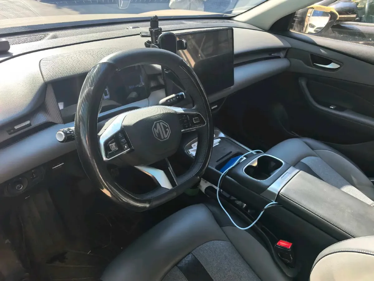 2025 MG MG ES5 BEV 49.1KWH,autocango,china used car exporter,china ev exporter,chinese used car exporter,chinese used ev exporter