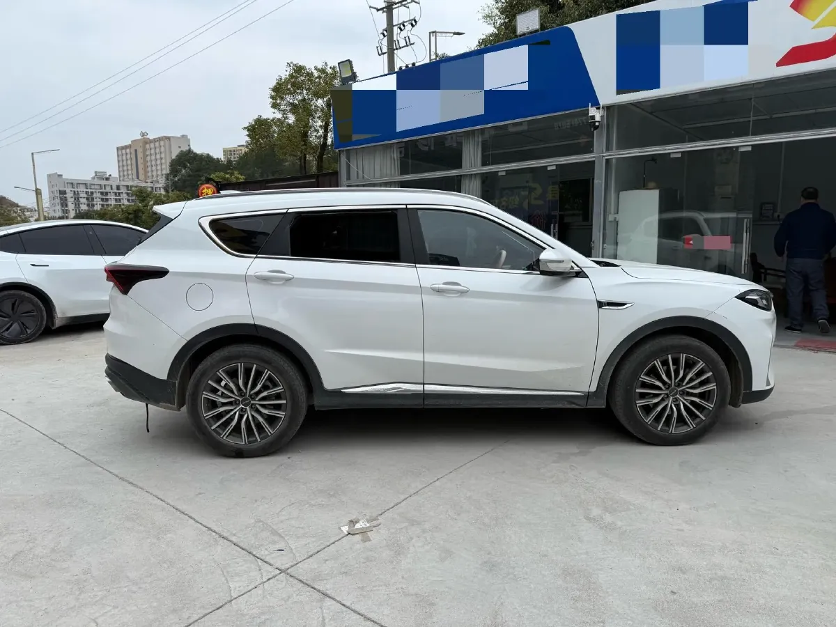 2023 ChangAn Oshan X7 Plus 1.5T 188HP L4 7DCT,autocango,china used car exporter,china ev exporter,chinese used car exporter,chinese used ev exporter