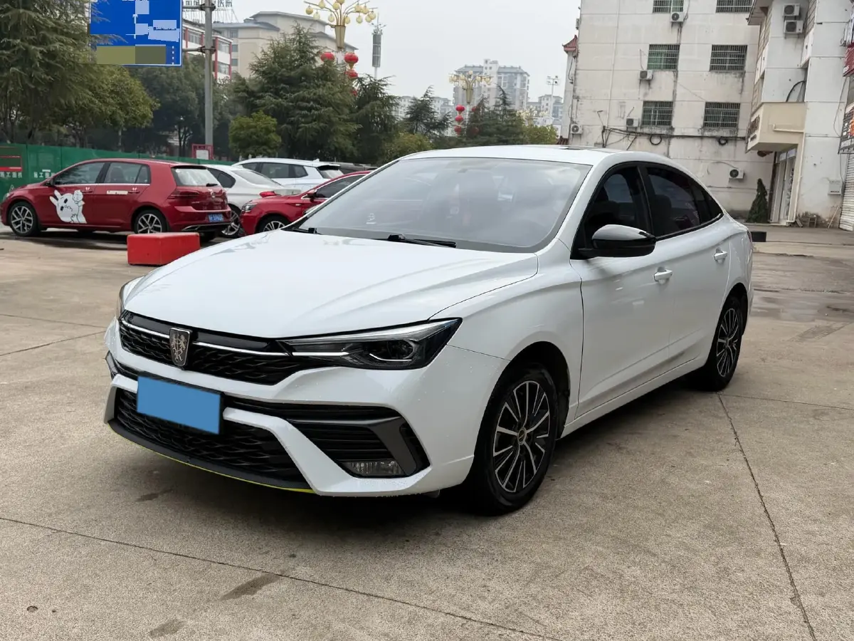 2021 Roewe i5 1.5L 120HP L4 CVT