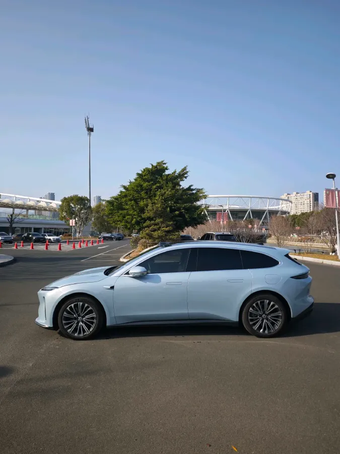 2024 NIO ET5T BEV 75KWH,autocango,china used car exporter,china ev exporter,chinese used car exporter,chinese used ev exporter