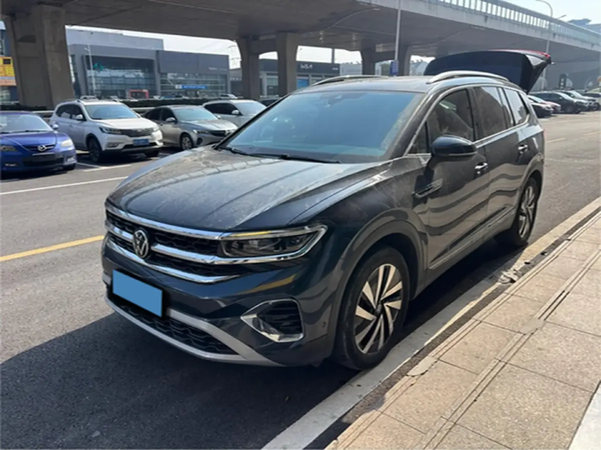 2021 Volkswagen Talagon 2.0T 220HP L4 7DCT