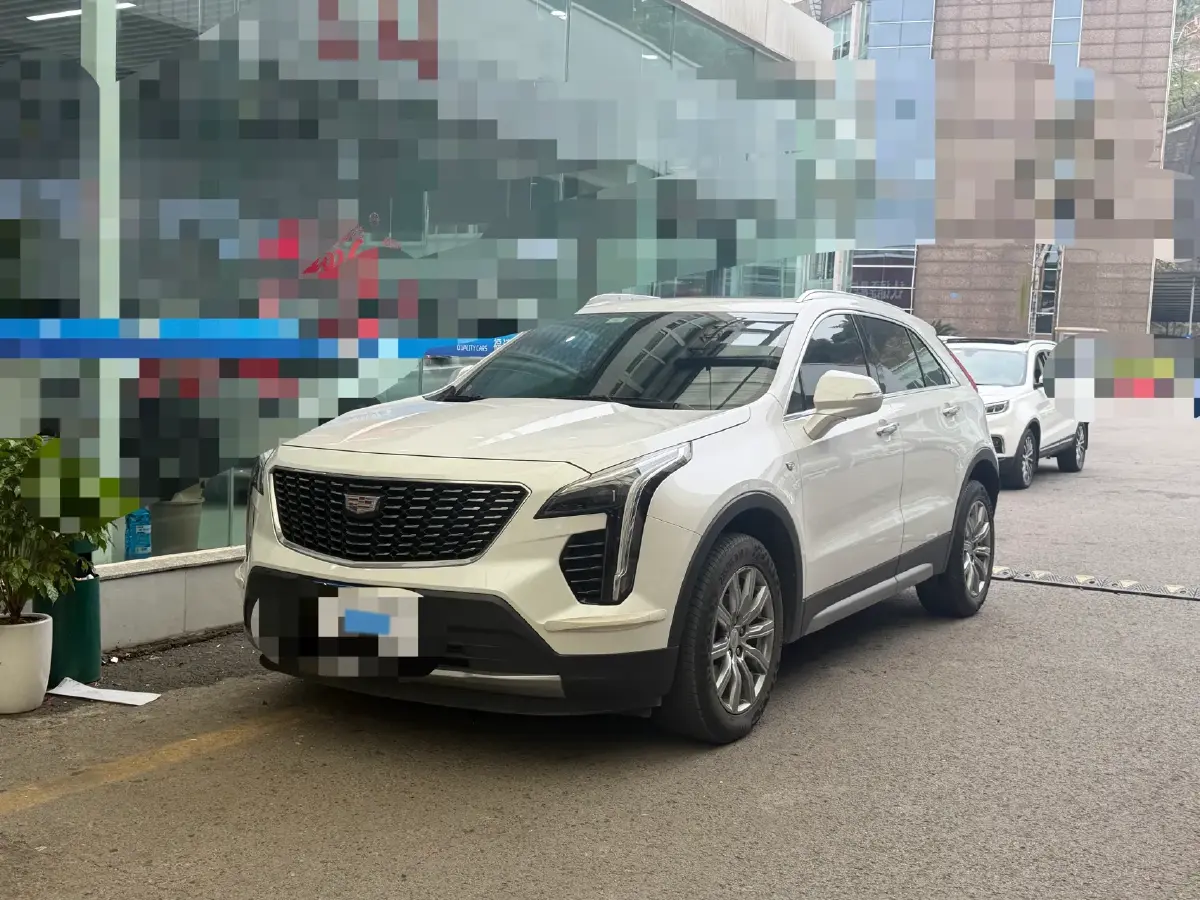 2020 Cadillac XT4 2.0T 241HP L4 9AT