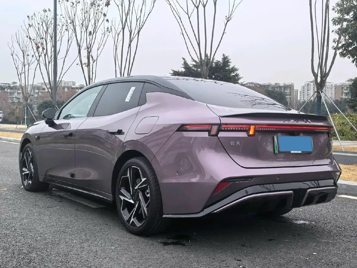 2026 LYNK&CO 07 EM-P 1.5T 163HP L4 3DHT PHEV,autocango,china used car exporter,china ev exporter,chinese used car exporter,chinese used ev exporter