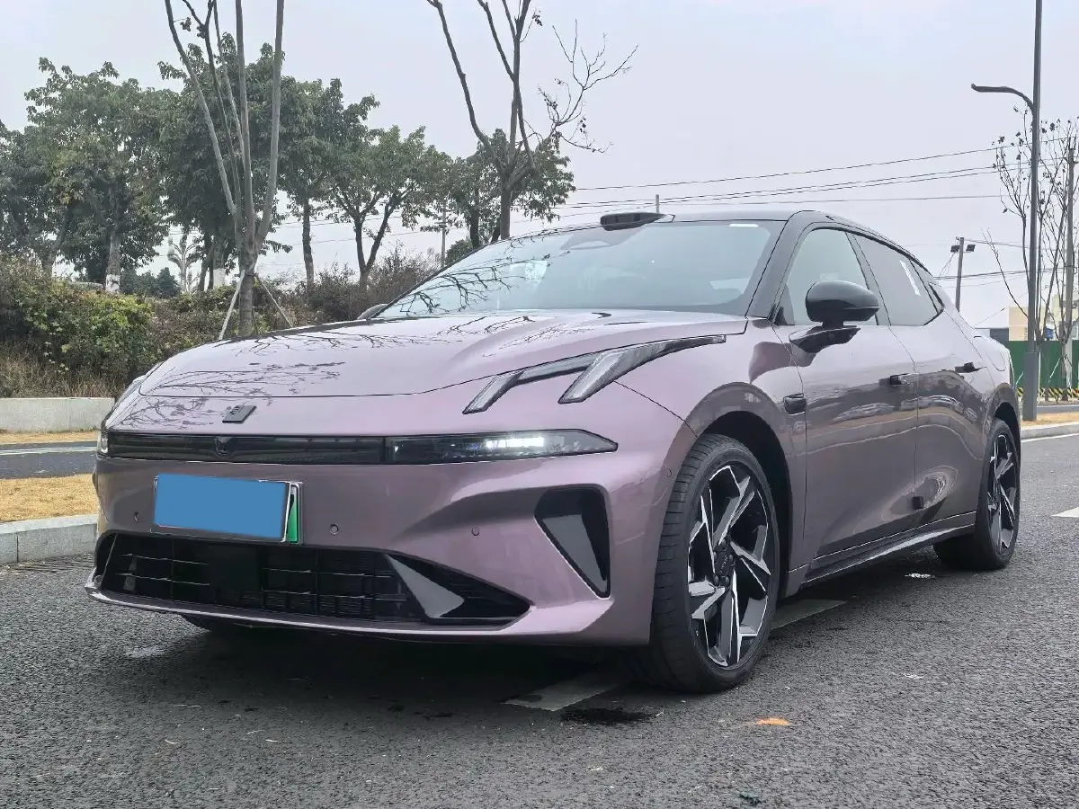 2026 LYNK&CO 07 EM-P 1.5T 163HP L4 3DHT PHEV