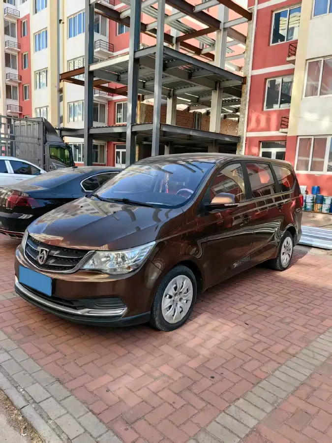 2016 BaoJun 730 1.5L 112HP L4 5MT