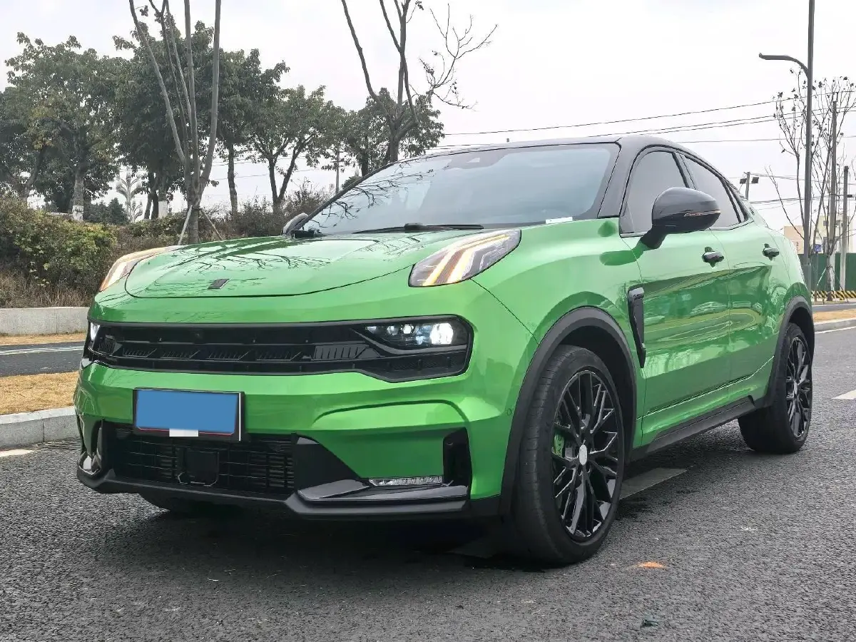 2022 LYNK&CO 05 2.0T 265HP L4 8AT