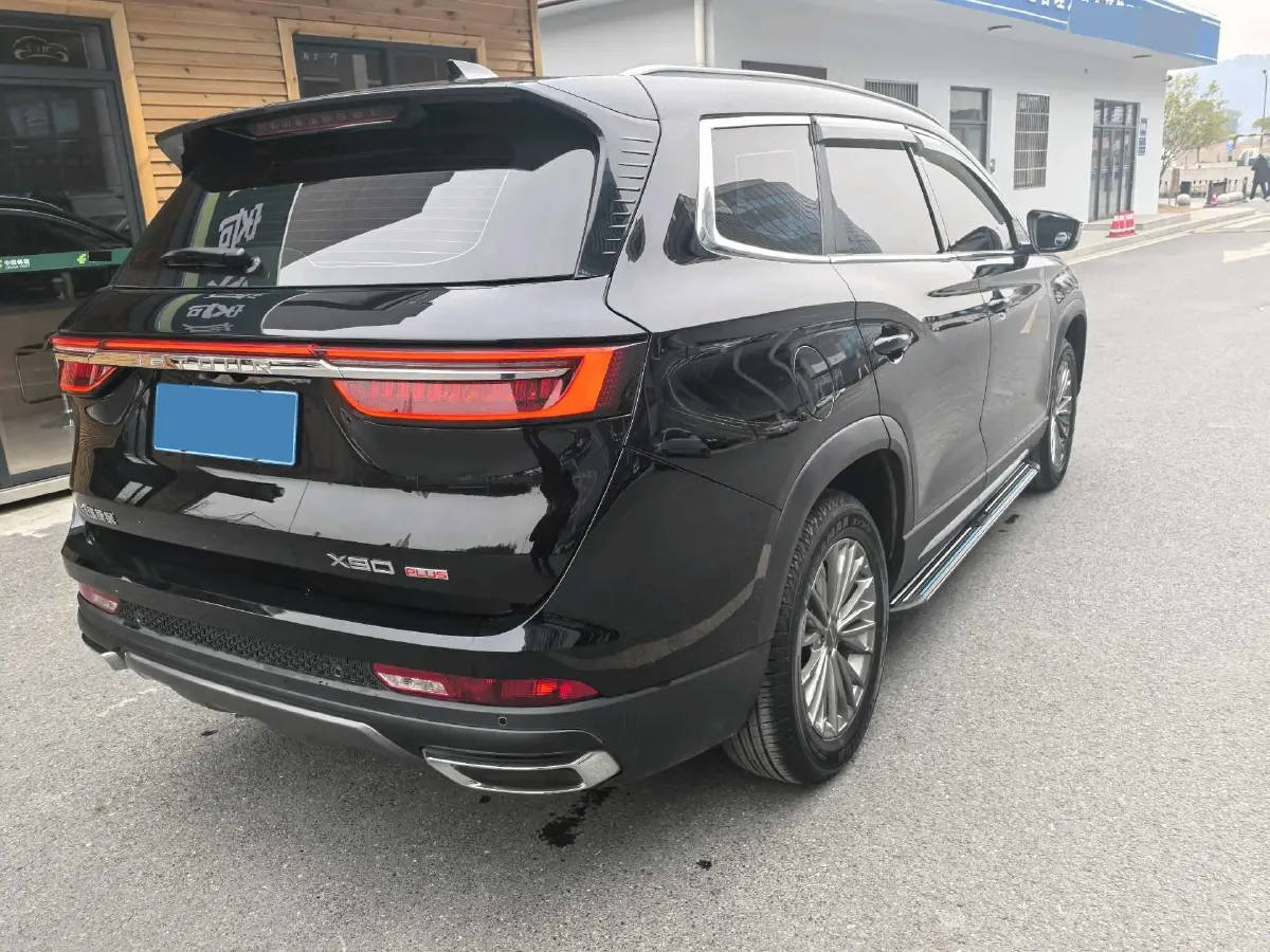 2023 Jetour X90 Plus 1.5T 156HP L4 6MT,autocango,china used car exporter,china ev exporter,chinese used car exporter,chinese used ev exporter