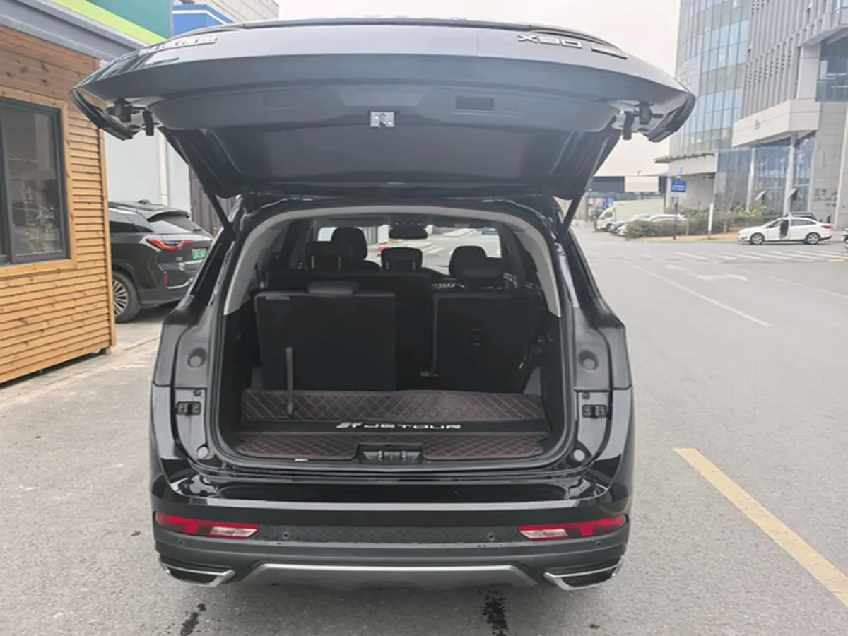 2023 Jetour X90 Plus 1.5T 156HP L4 6MT,autocango,china used car exporter,china ev exporter,chinese used car exporter,chinese used ev exporter