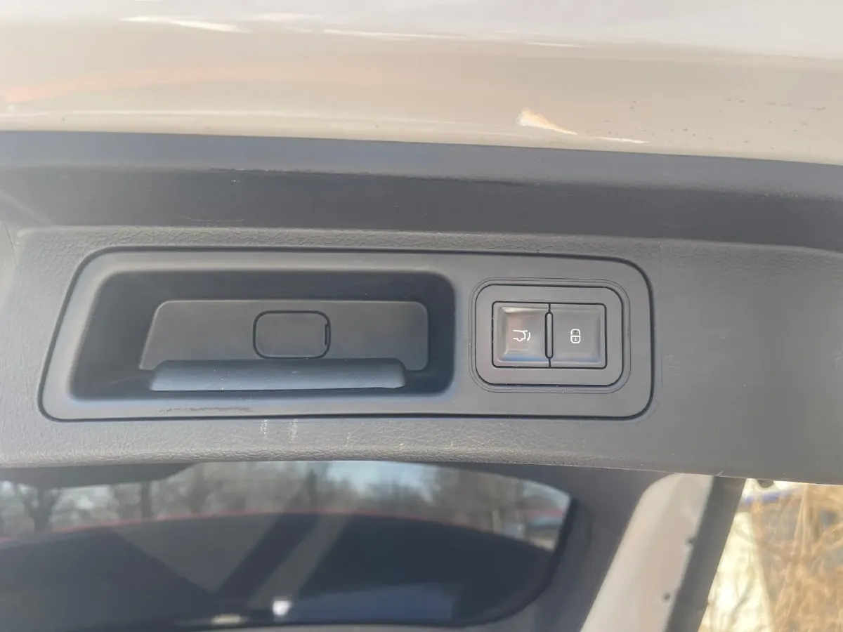 2025 BYD Song Plus 1.5L 101HP L4 E-CVT PHEV 26.6KWH,autocango,china used car exporter,china ev exporter,chinese used car exporter,chinese used ev exporter