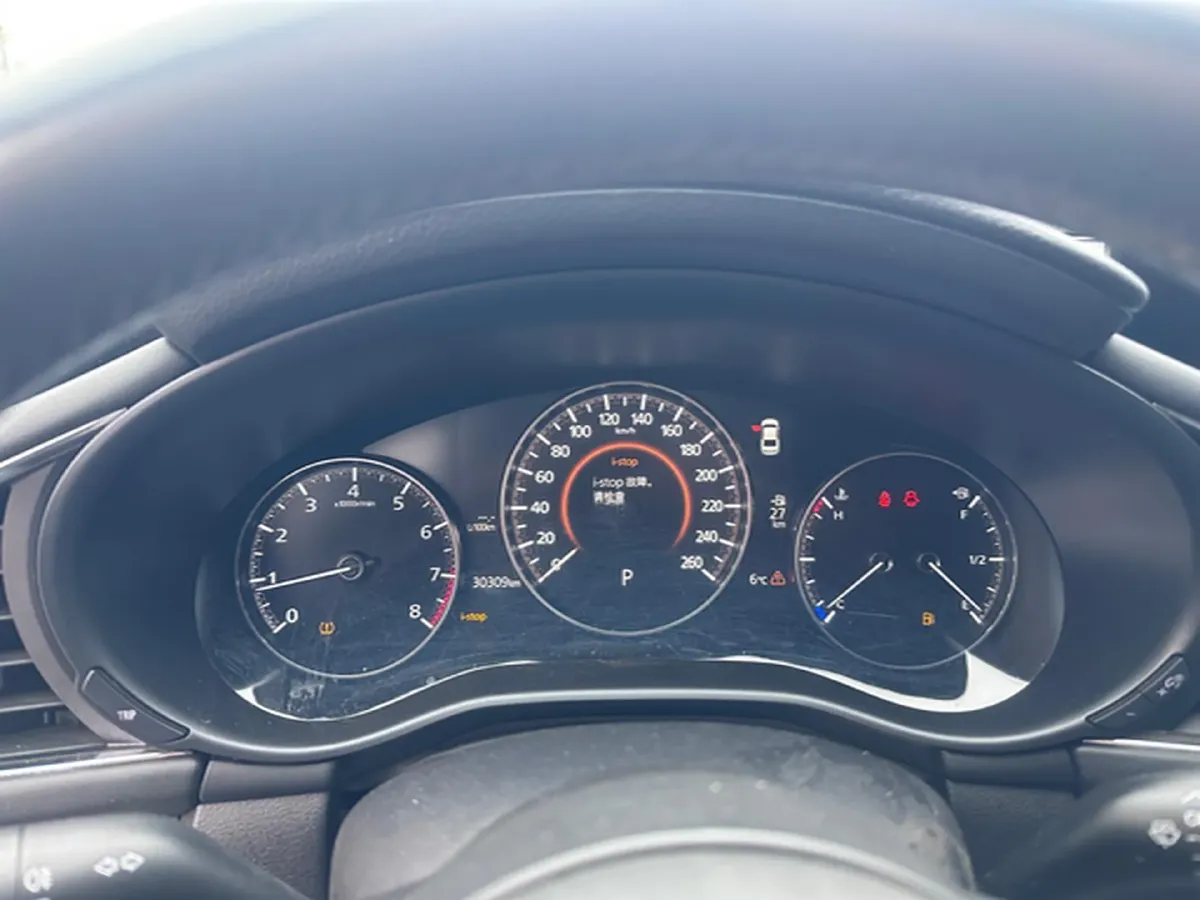 2020 Mazda 3 Axela 2.0L 158HP L4 6AT,autocango,china used car exporter,china ev exporter,chinese used car exporter,chinese used ev exporter