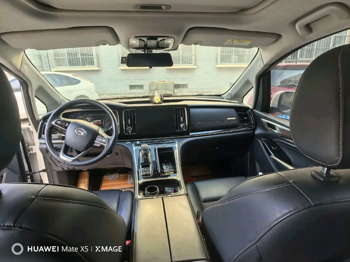 2021 GAC Trumpchi M8 2.0T 252HP L4 8AT,autocango,china used car exporter,china ev exporter,chinese used car exporter,chinese used ev exporter