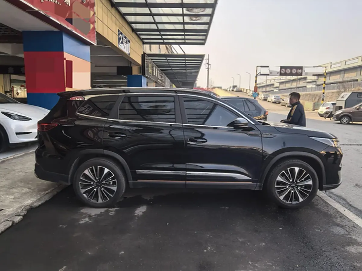 2024 Chery Tiggo 8 PRO 2.0T 254HP L4 7DCT,autocango,china used car exporter,china ev exporter,chinese used car exporter,chinese used ev exporter