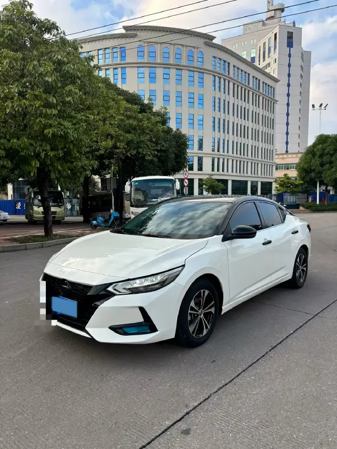 2022 Nissan Sylphy 1.6L 135HP L4 CVT