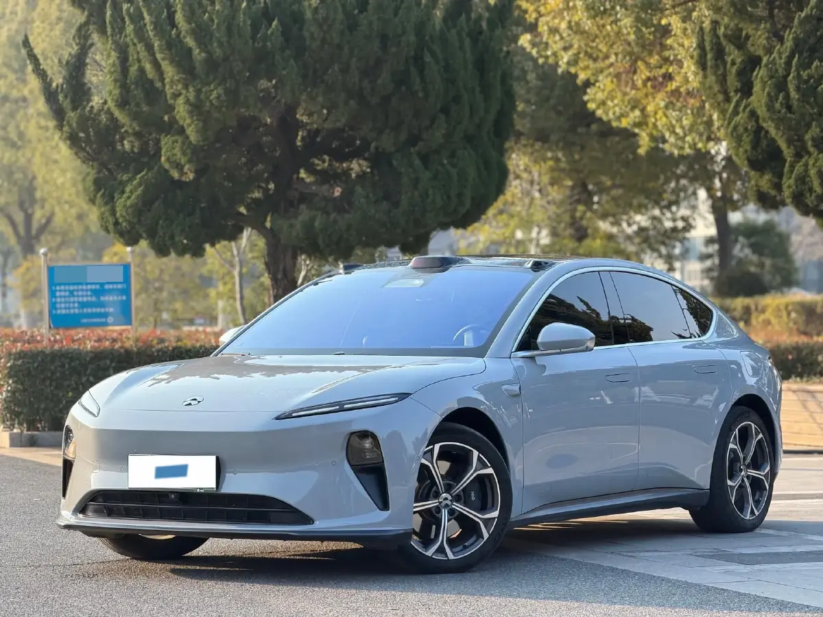 2024 NIO ET5 BEV 75KWH