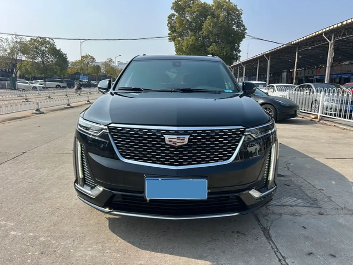 2022 Cadillac XT6 2.0T 237HP L4 9AT,autocango,china used car exporter,china ev exporter,chinese used car exporter,chinese used ev exporter
