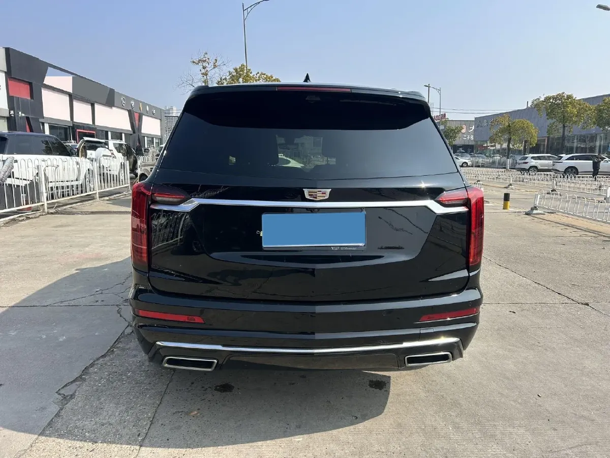 2022 Cadillac XT6 2.0T 237HP L4 9AT,autocango,china used car exporter,china ev exporter,chinese used car exporter,chinese used ev exporter