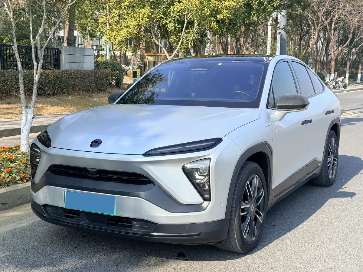 2022 NIO EC6 BEV 75KWH