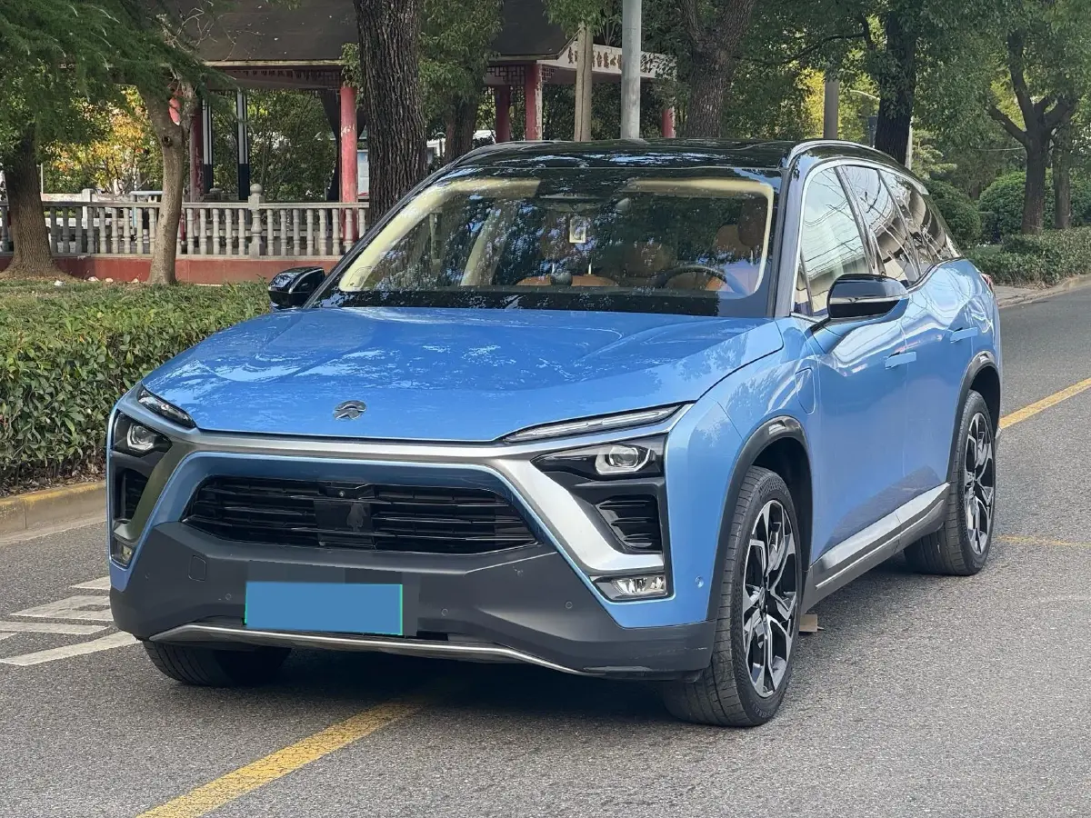 2018 NIO ES8 BEV 70KWH