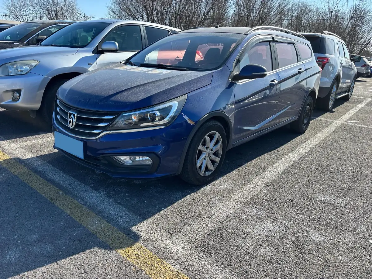 2017 BaoJun 310W 1.5L 112HP L4 6MT