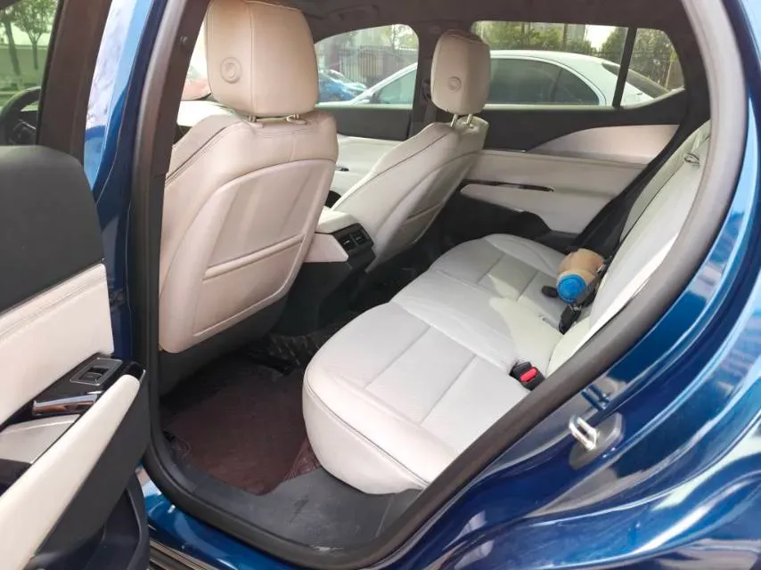 2023 Cadillac GT4 1.5T 211HP L4 9AT,autocango,china used car exporter,china ev exporter,chinese used car exporter,chinese used ev exporter