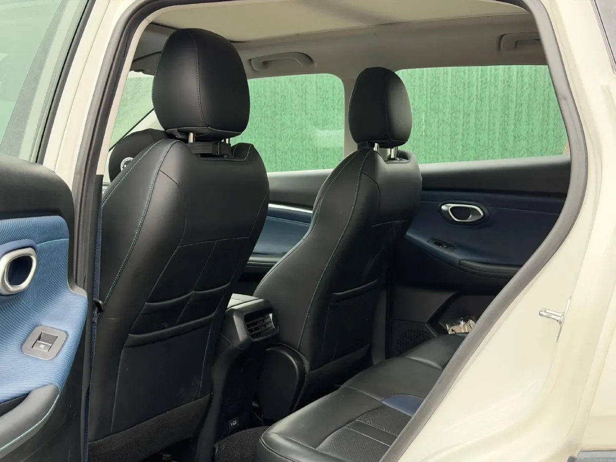 2023 GAC Trumpchi GS3 1.5T 177HP L4 7DCT,autocango,china used car exporter,china ev exporter,chinese used car exporter,chinese used ev exporter