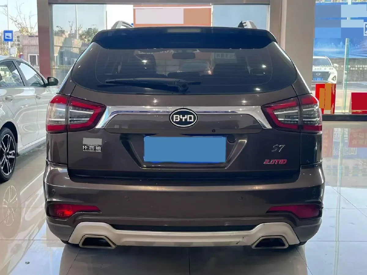 2017 BYD S7 2.0T 205HP L4 6DCT,autocango,china used car exporter,china ev exporter,chinese used car exporter,chinese used ev exporter