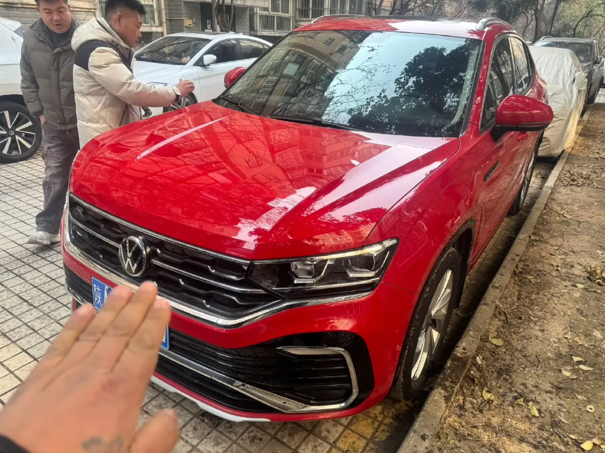 2020 Volkswagen Tayron X 2.0T 186HP L4 7DCT