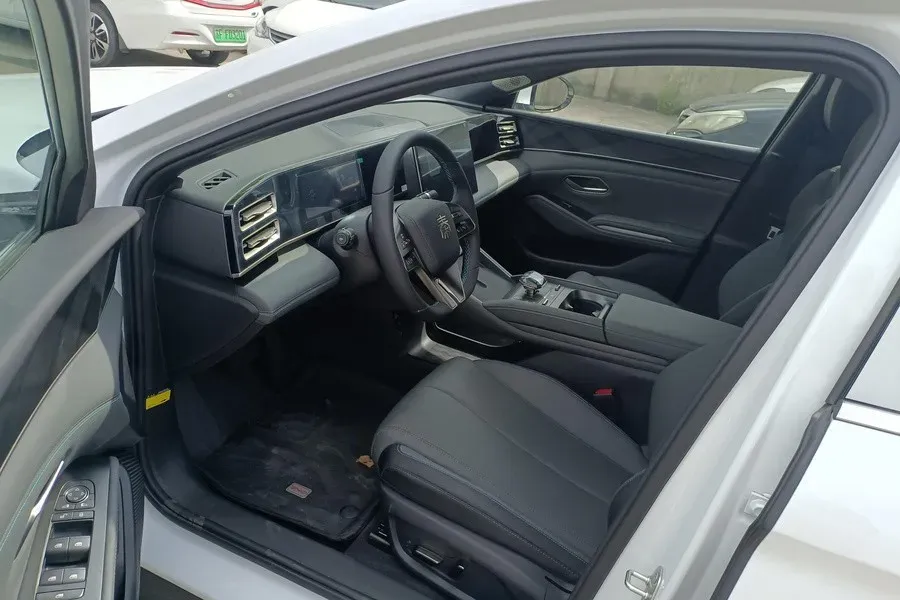 2025 BYD QinL 1.5L 101HP L4 E-CVT PHEV 15.87KWH,autocango,china used car exporter,china ev exporter,chinese used car exporter,chinese used ev exporter