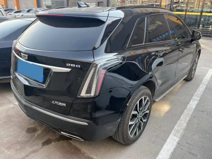 2022 Cadillac XT5 2.0T 237HP L4 9AT,autocango,china used car exporter,china ev exporter,chinese used car exporter,chinese used ev exporter
