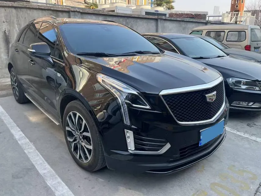 2022 Cadillac XT5 2.0T 237HP L4 9AT,autocango,china used car exporter,china ev exporter,chinese used car exporter,chinese used ev exporter