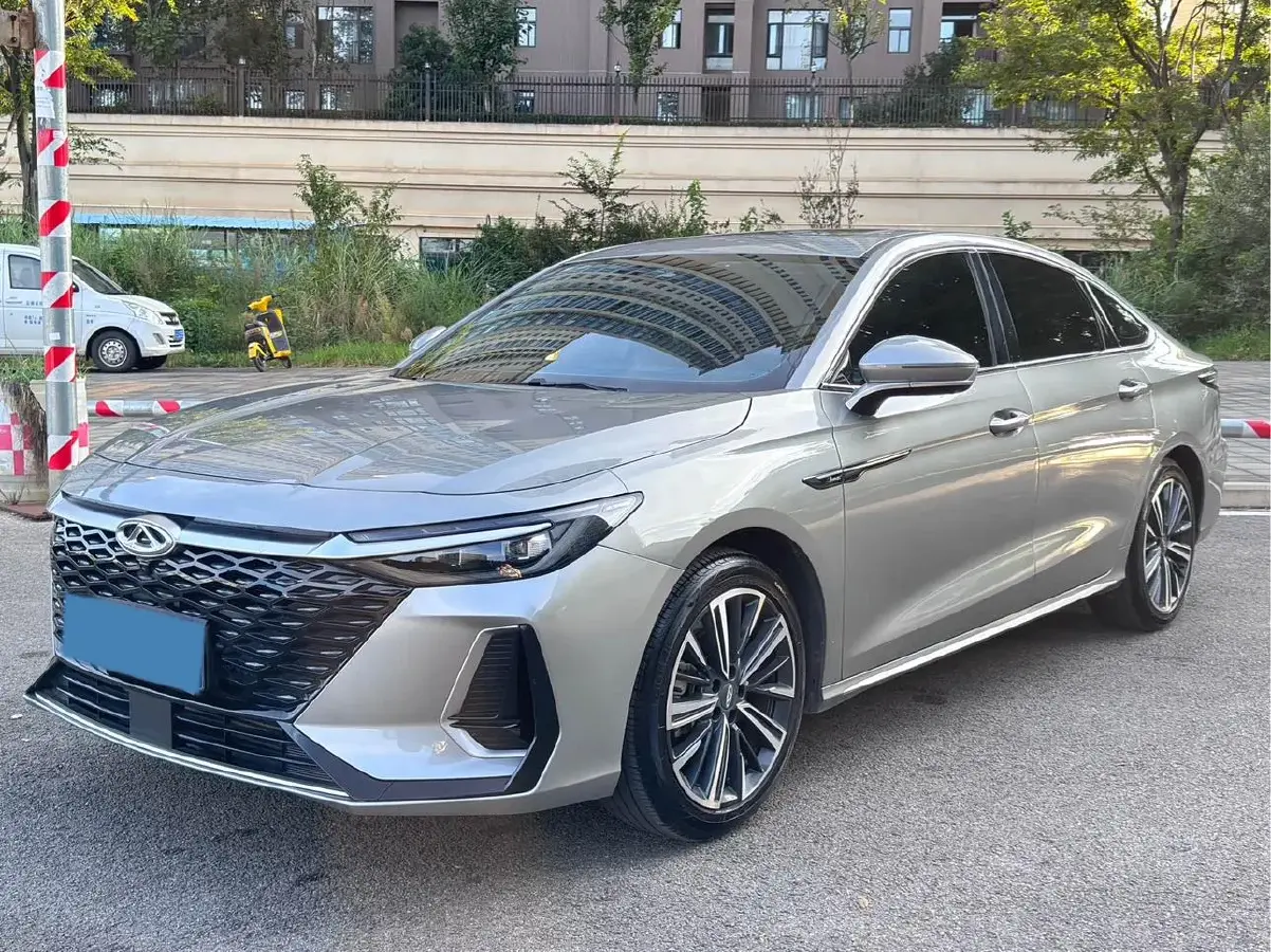 2022 Chery Arrizo 8 1.6T 197HP L4 7DCT