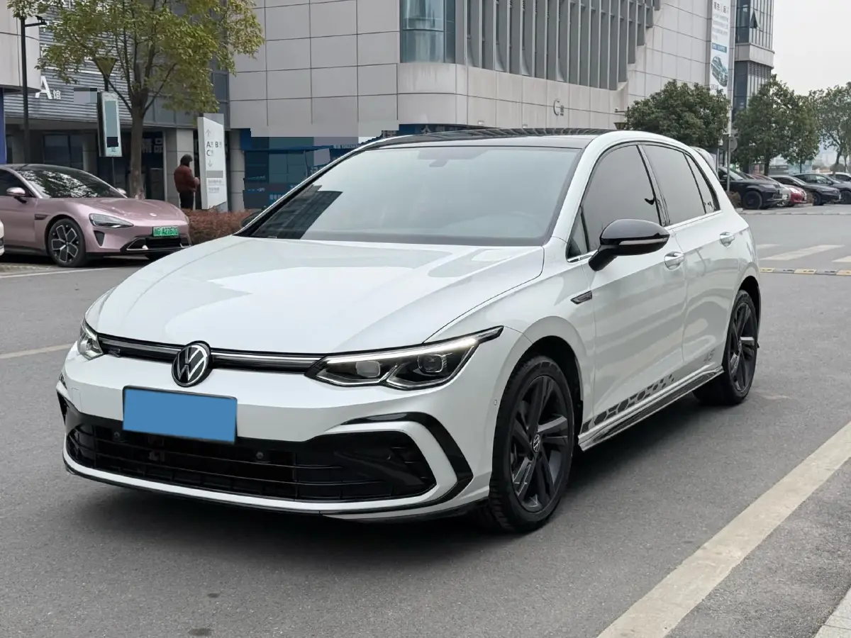 2023 Volkswagen Golf 1.4T 150HP L4 7DCT