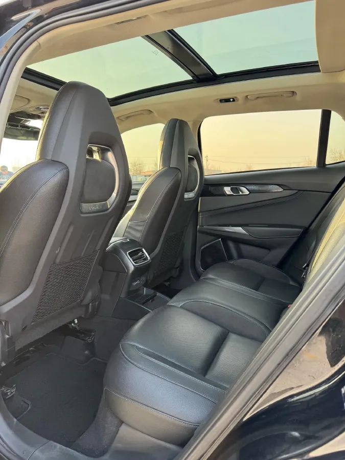 2018 LYNK&CO 01 EM-P 1.5T 180HP L3 7DCT PHEV 9.4KWH,autocango,china used car exporter,china ev exporter,chinese used car exporter,chinese used ev exporter