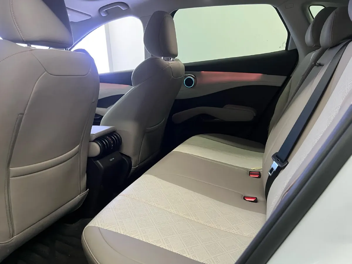 2025 BYD Yuan Plus BEV 60.48KWH,autocango,china used car exporter,china ev exporter,chinese used car exporter,chinese used ev exporter