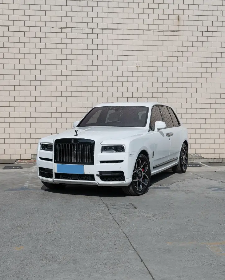 2024 Rolls-Royce Cullinan 6.7T 571HP V12 8AT