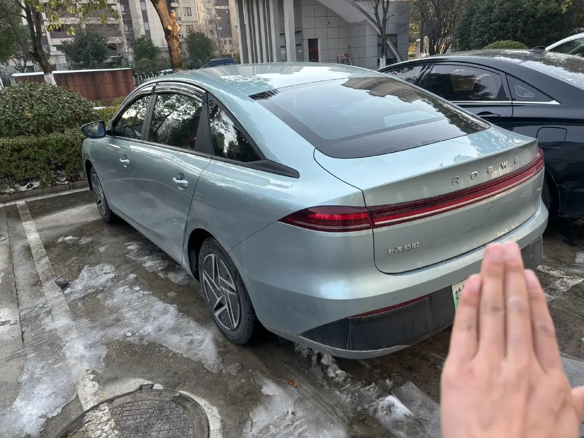 2025 Roewe D6 BEV,autocango,china used car exporter,china ev exporter,chinese used car exporter,chinese used ev exporter