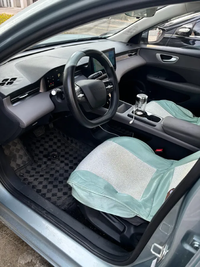 2025 Roewe D6 BEV,autocango,china used car exporter,china ev exporter,chinese used car exporter,chinese used ev exporter