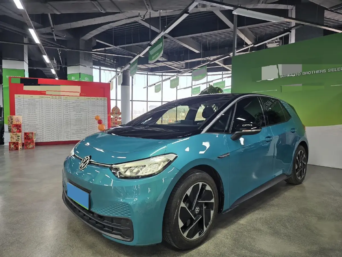 2023 Volkswagen ID.3 BEV 52.8KWH