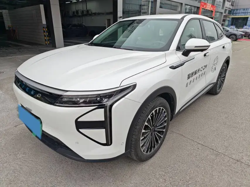 2025 Exceed RX C-DM 1.5T 156HP L4 3DHT PHEV 34.46KWH