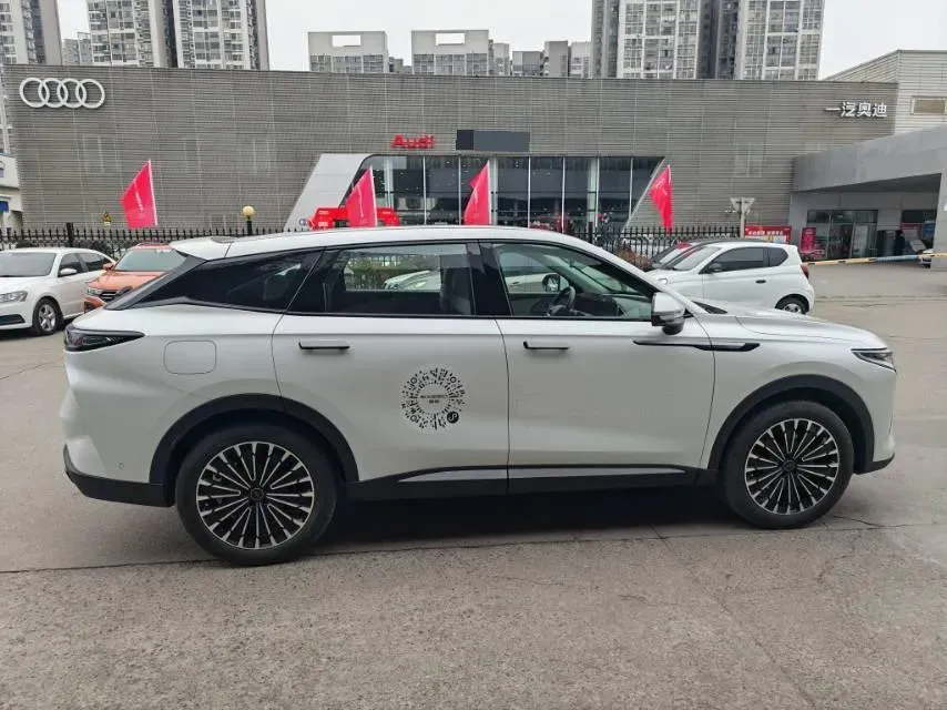 2025 Exceed RX C-DM 1.5T 156HP L4 3DHT PHEV 34.46KWH,autocango,china used car exporter,china ev exporter,chinese used car exporter,chinese used ev exporter