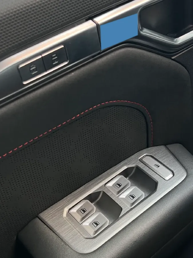 2024 Jetour ShanHai TravellerC-DM 1.5T 156HP L4 3DHT PHEV 43.24KWH,autocango,china used car exporter,china ev exporter,chinese used car exporter,chinese used ev exporter