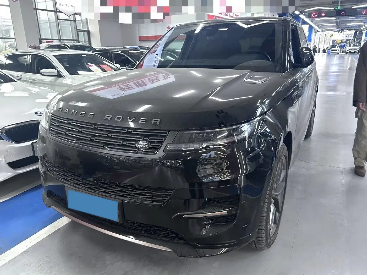 2025 Land Rover Range Rover Sport 3.0T 400HP L6 8AT