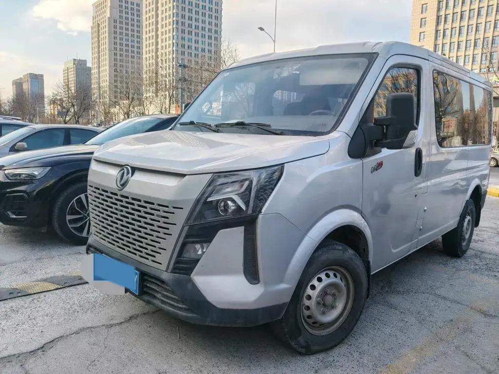 2021 DongFeng DFAC YuFeng 2.0T 136HP L4 6MT
