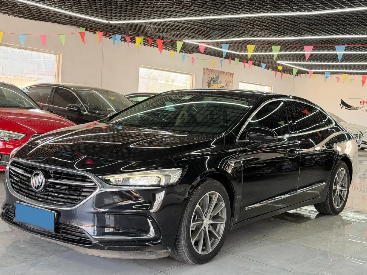 2020 Buick Larcosse 2.0T 237HP L4 9AT