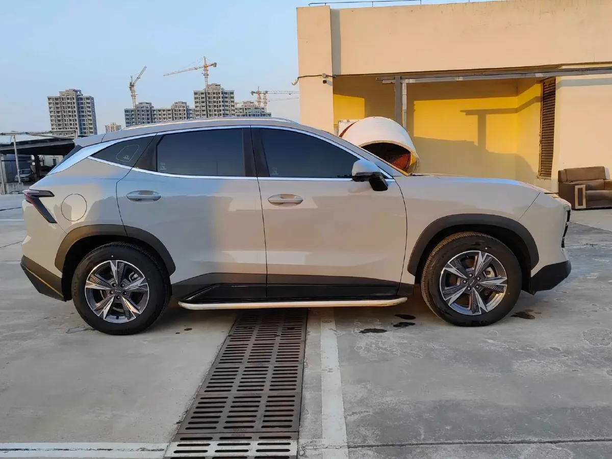 2024 Jetour DASHING 1.5T 156HP L4 6DCT,autocango,china used car exporter,china ev exporter,chinese used car exporter,chinese used ev exporter