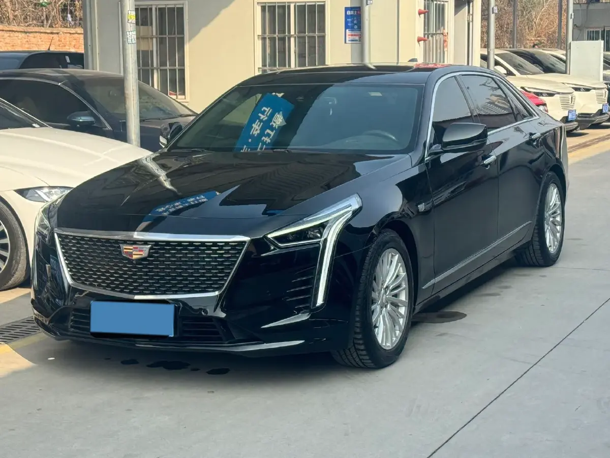 2022 Cadillac CT6 2.0T 237HP L4 10AT