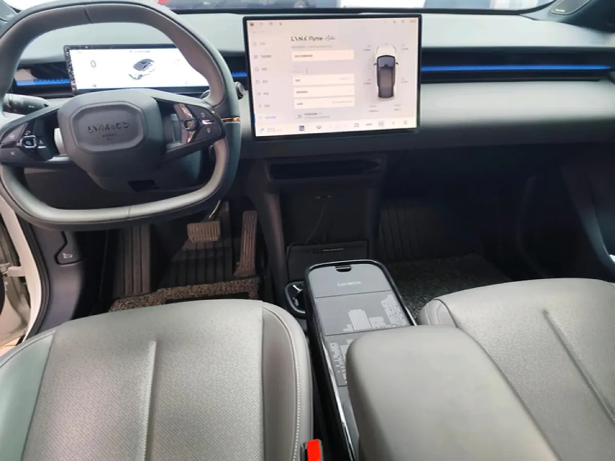 2025 Jetour Freeman 1.5T 184HP L4 7DCT,autocango,china used car exporter,china ev exporter,chinese used car exporter,chinese used ev exporter