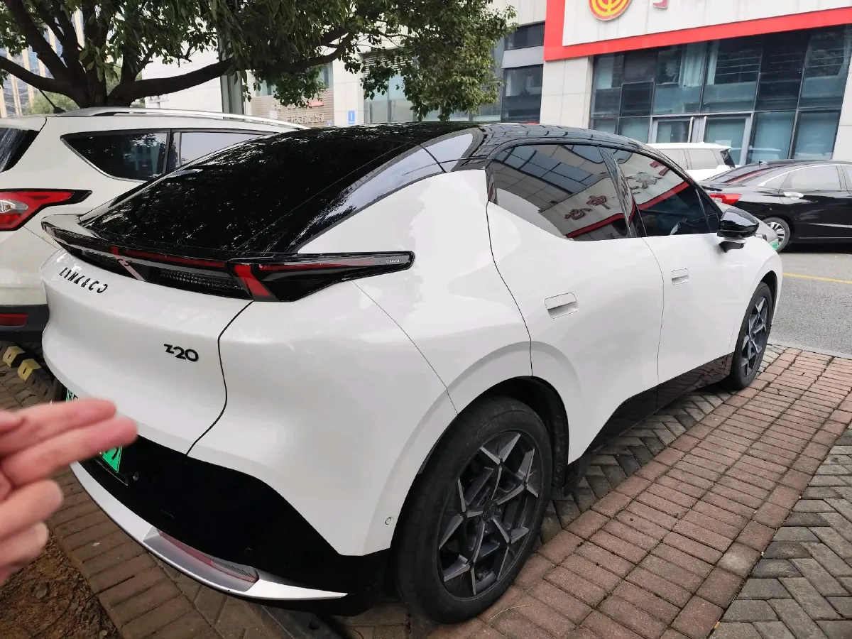 2025 Jetour Freeman 1.5T 184HP L4 7DCT,autocango,china used car exporter,china ev exporter,chinese used car exporter,chinese used ev exporter